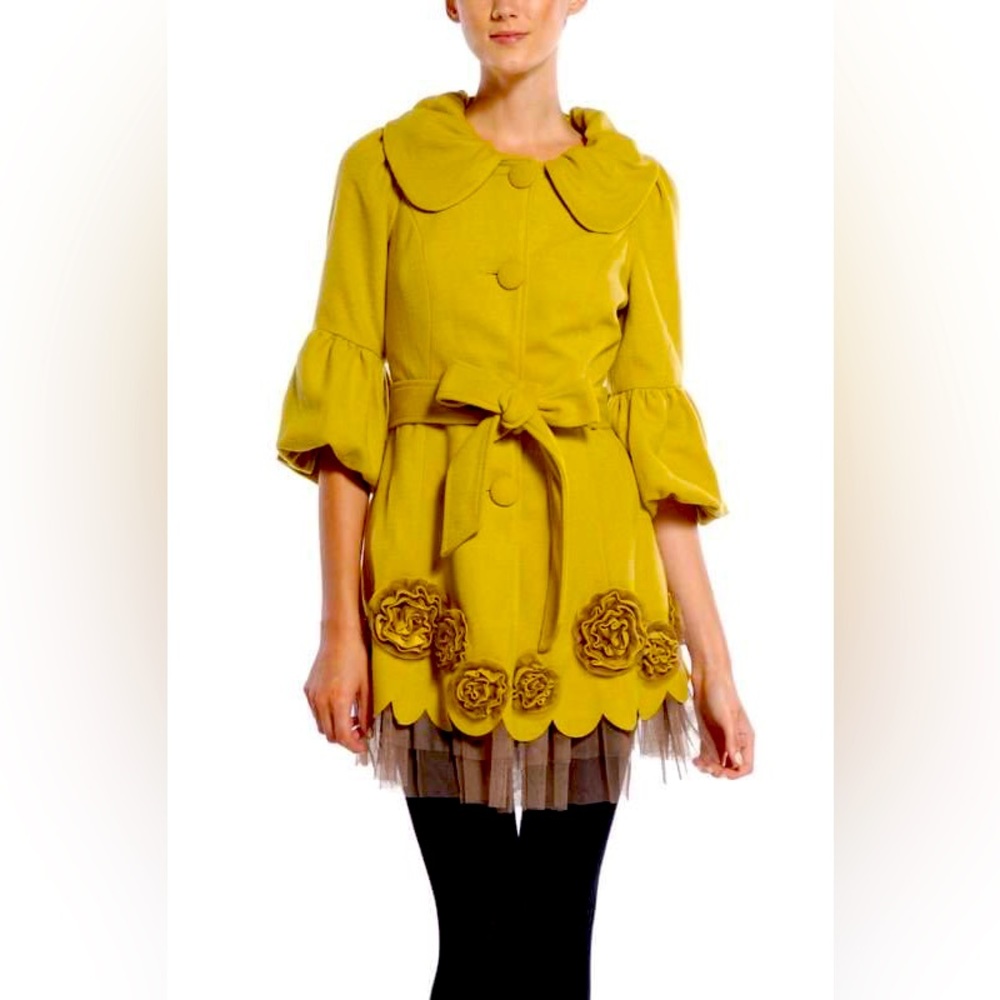 Ryu Yellow Coat